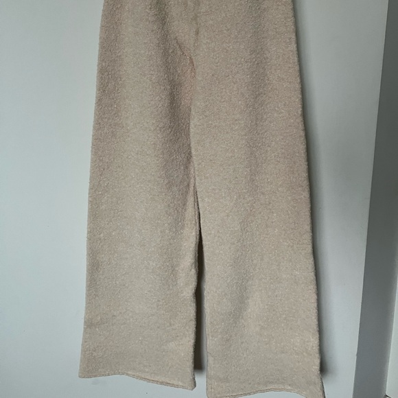 Zara Set - Picture 3 of 4